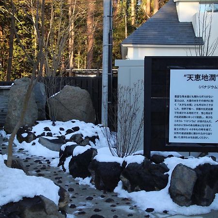 Glamping Villa Hanz Kawaguchiko Fujikawaguchiko Buitenkant foto